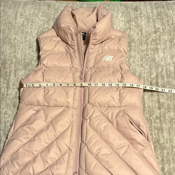 NWOT New Balance Pink Puffer Vest - Picture 6 of 9